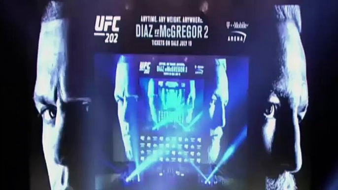UFC 202 Press Conference - Nate Diaz vs Conor McGregor 2 ufc 2016