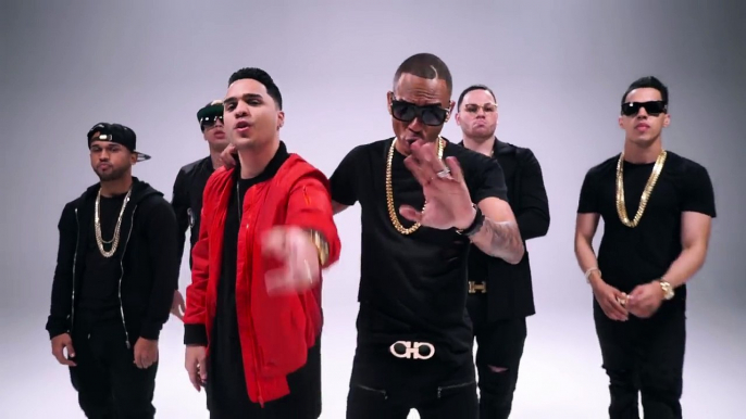 Juhn: Ahora Me Llama (Remix) feat. Miky Woodz, Bryant Myers, Anonimus, Brytiago y Noriel