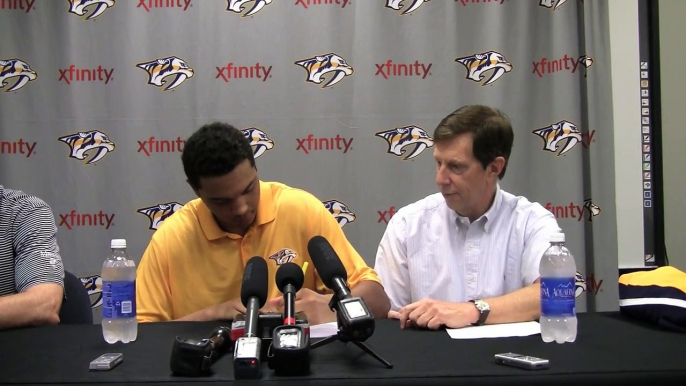 Seth Jones signs with Predators