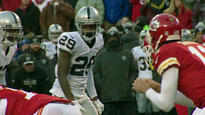SIT DOWN WITH DAVID AMERSON & CONTRACT SIGNING (Oakland Raiders)