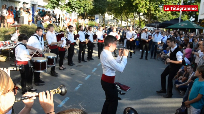 Festival Interceltique. Le bagad de Lorient fait monter la pression