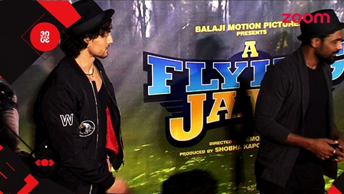 Tiger Shroff Entertains With His Dance Moves -Bollywood News-#TMT