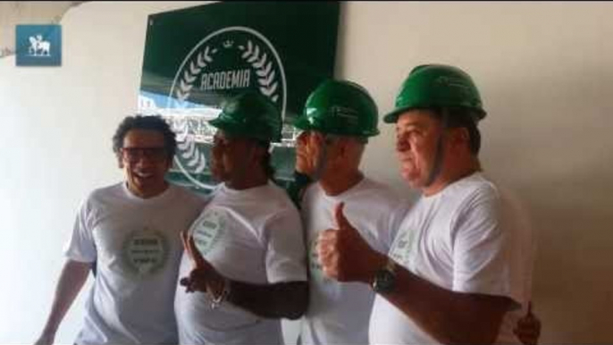 Ídolos do Palmeiras são homenageados na Allianz Parque