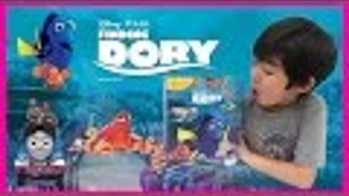 Disney Pixar FINDING DORY My Busy Books Unboxing Dory Nemo mini figures | Liam and Taylor's Corner