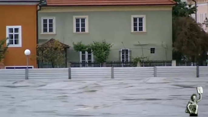 The mobile-bearing walls for Flooding  in Austria 2016