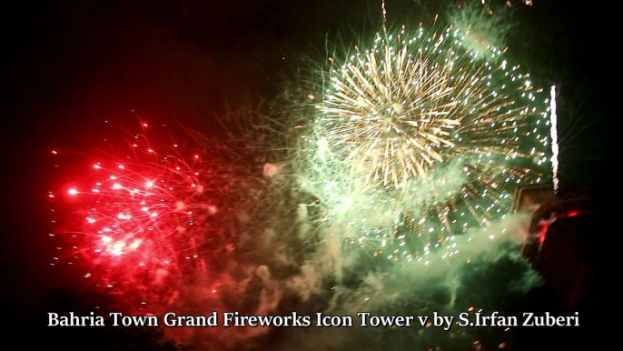 Bahria Town Grand Fireworks Celebrations At Bahria Town Icon Tower Karachi Pakistan..20/08/2016