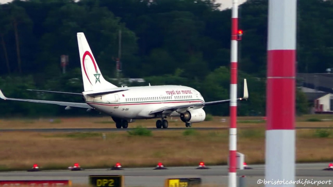 PASSENGER AIRCRAFT FAILS TO TAKEOFF! BOEING 737 NEAR TAIL STRIKE & STALL ON TAKEOFF