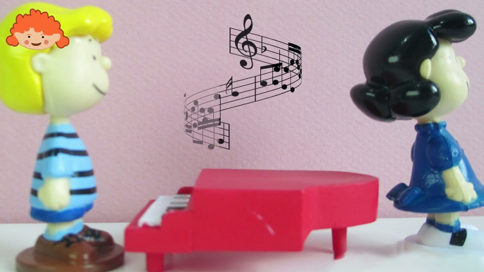 Capitulo de Snoopy y sus amigos animado con juguetes en español the peanuts movie toys stop motion