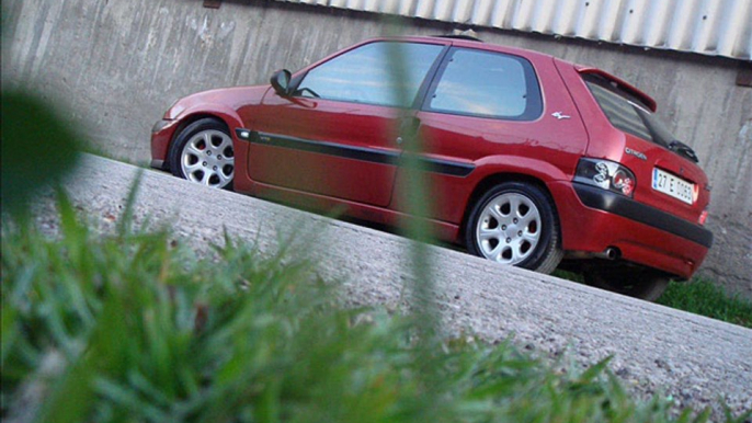 Peugeot 106 Quiksilver Turbo vs Citroen Saxo VTS Drag By MMPower