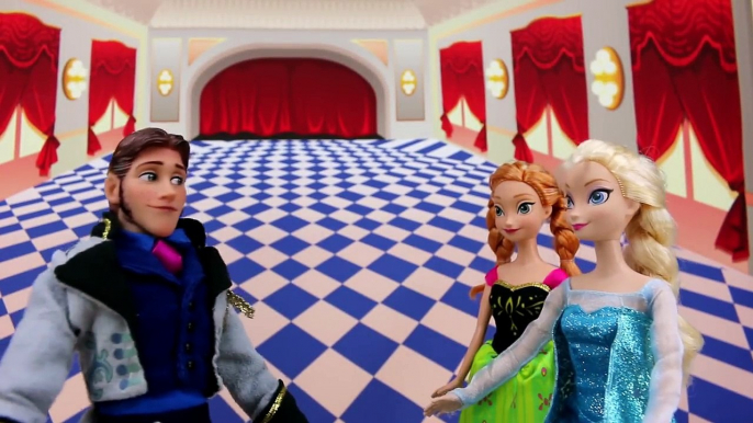 Frozen Elsa Freezes Anna and Kristoff Saves Anna with Jack Frost and Monster High DisneyToysFan