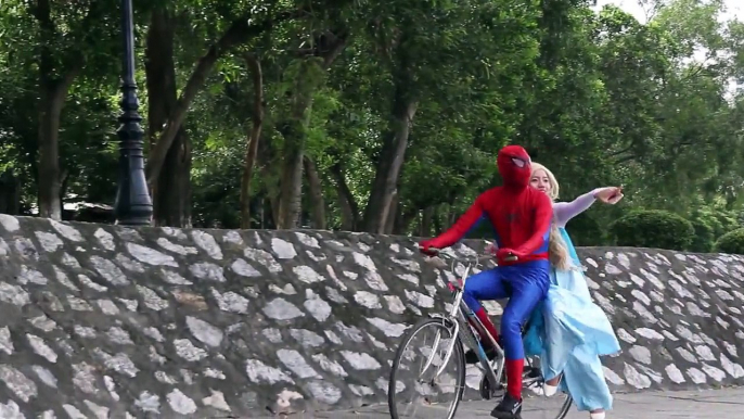 Funny Spidernan In Realife ! Trung Thu in Viet Nam - #Black Spiderman Troll Boom 1