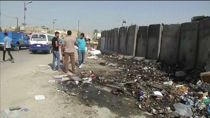 Suicide bombers hit Shi'ite gatherings in Baghdad