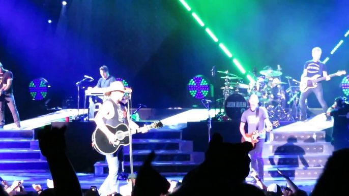 Jason Aldean 'Big Green Tractor' - BB&T Pavilion - Philadelphia-Camden- 9-17-16 - YouTube