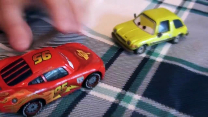 Pixar Cars 2 Lightning vs Grem and Acer Chapter 2