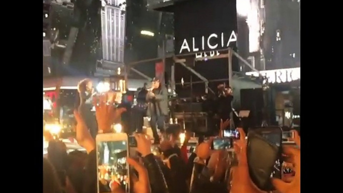 "Empire State of Mind" en live par Alicia Keys, Jay Z et Nas à New York ! 2016