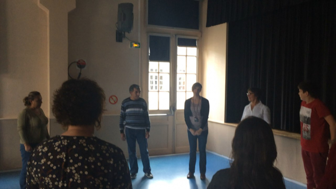 Stage de théâtre d'improvisation organisé par le Carroi