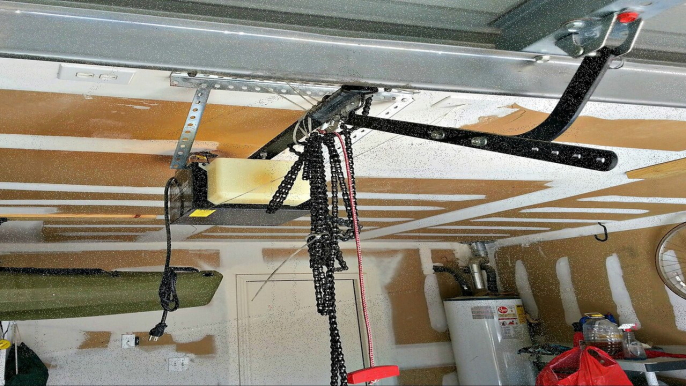 Get Best Solution for Garage Doors Repair in Morrisville CA