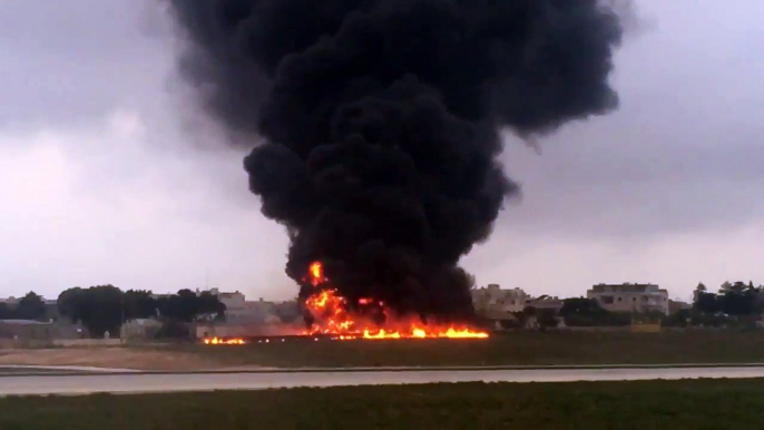 Cinq morts dans le crash d'un avion militaire à Malte
