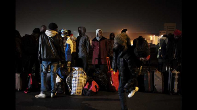 Calais : quand la "Jungle" se vide des migrants