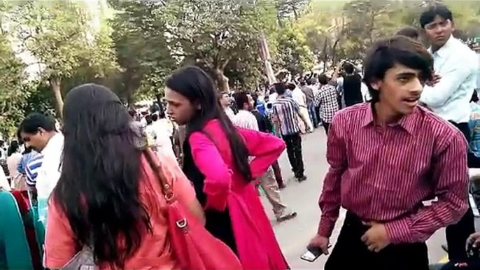 Girls and Boys of Pakistan Enjoying Civil Parade Lahore(360p)