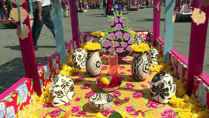 Ofrendas, color y tradición para el Día de Muertos en México