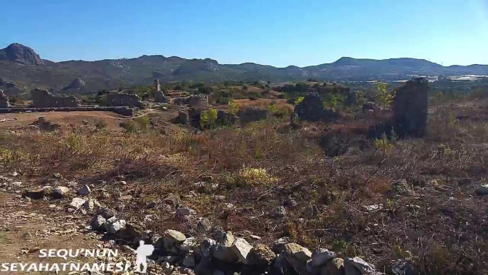 Aspendos Gezilecek Yerler - Agora ve Bazilika - 2