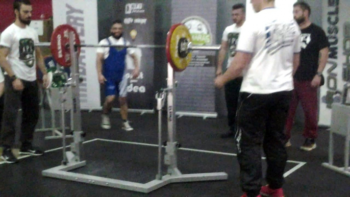 IPL 19/11/2016 -75kg open, 1st attempt squat 110kg