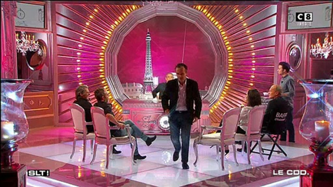 Regardez en intégralité vidéo Robert Ménard qui a quitté ce soir le plateau de Thierry Ardisson sur C8