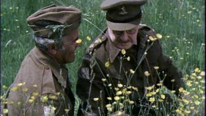 Dad's Army @ S04e01 The Big Parade