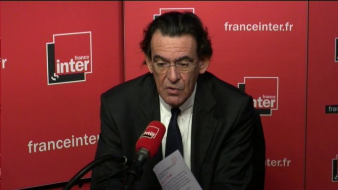 Luc Ferry : "Le rôle des politiques, c'est de faire que nos vies ne soient pas plombées dès le départ" - L'invité de 7h50 d'Ali Baddou