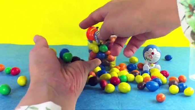 M&Ms Cups with Surprise Minions Doraemon ドラえもん バスボール Pikachu Pokemon ピカチュウ ポケットモンスター ピカチュウ