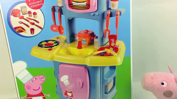 PEPPA PIG SPEELGOED KEUKENTJE MET ETEN OM TE SPELEN NEDERLANDS UITPAK FILMPJE