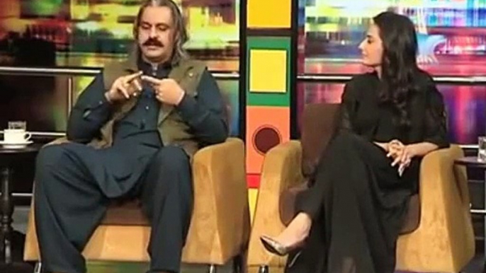 Did Imran Khan Ask you about those Honey Bottles ??Watch Ali Amin Gandapur Reply