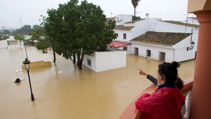 Espagne: la ville de Malaga sous l'eau après des pluies torrentielles