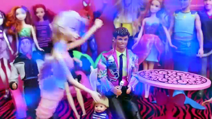 DISNEYCARTOYS FACE Barbie Disney Frozen Elsa Spiderman Anna Mike The Merman Barbie Video