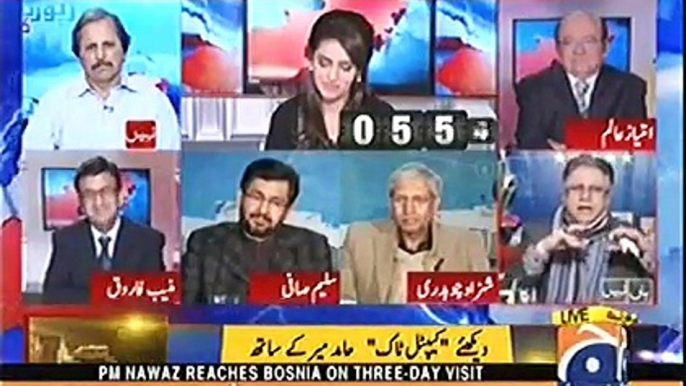 Zaban Yan Hoti Hai Darbari Yan Bazaari, Jaisi Qaum Hai Unse Unhi ki Language Mein Leader Khitab Kerte Hain - Hassan Nisar ki Ayesha Baksh Ke Sawal Per Tanqeed