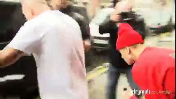 Justin Bieber lashes out at cameraman