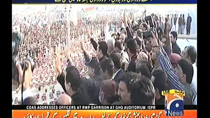 Asif Ali Zardari and Chairman PPP Bilawal Bhutto Zardari reach jalsa venue.