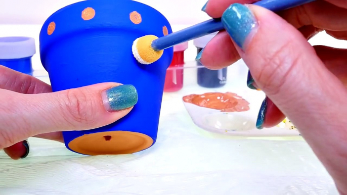 Decorating a Flower Pot as Cookie Monster | How To Make Sesame Street DIY Crafts with DCTC