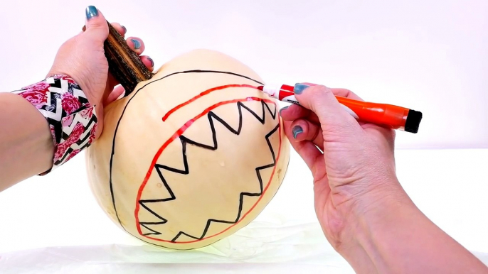 How To Make a Shark Pumpkin for Halloween | No Carve Pumpkin DIY Crafts for Kids with DCTC