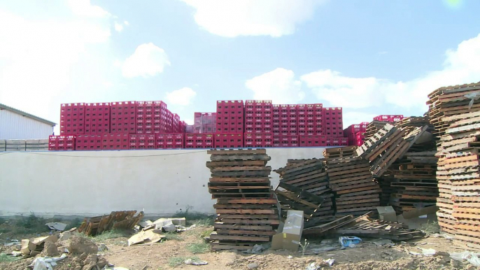 Gazans hope Coca-Cola plant refreshes economy-AfYQMtriguo