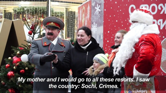 Russians voice thoughts on Soviet regime, 25 years after fall-8krUrXPNUUw