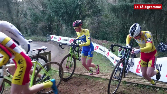 Lanarvily (29). Championnat de France espoirs de cyclo-cross : Périou, un truc de fou !