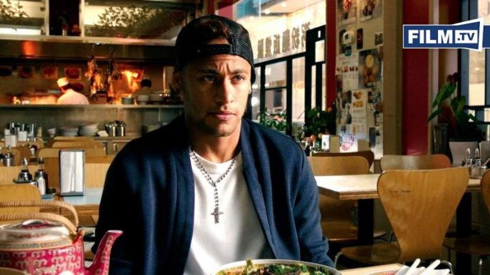 BARCA-STAR NEYMAR JR. MIT TRIPLE XXX IM KINO German Deutsch (2017) HD