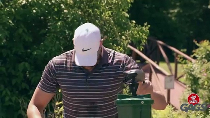 Golf Ball Machine Sprays All Over People