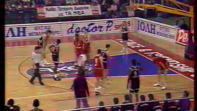 1993 Greek playoffs semi finals game 4 Olympiakos-PAOK part 1/2