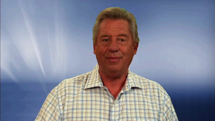 Stan Dobbs Hayward | EDUCATION- A Minute With John Maxwell, Free Coaching Video