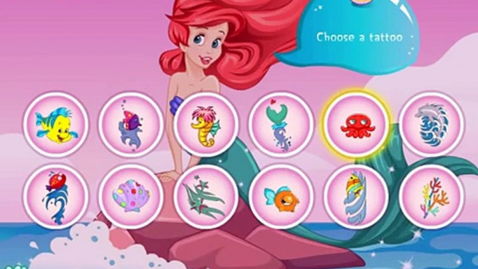Ariel makes a tattoo in the form of an octopus! Cartoon girls! Childrens games and cartoons!