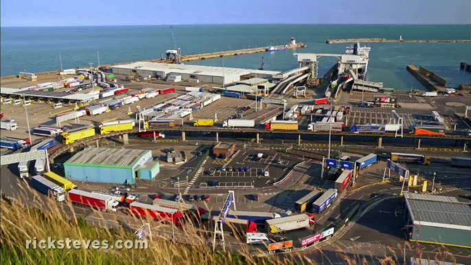 Dover, England - Historic Castle and White Cliffs-J_-aX282Ps4