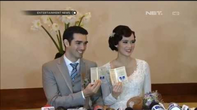 Fachri Albar dan Renata Kusmanto resmi menikah